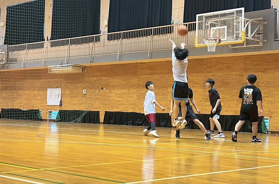 男子バスケットボール部４月活動写真 (6)